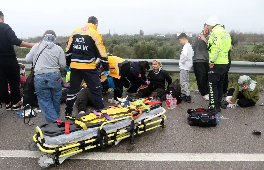 Antalya’da Yolcu Otobüsü Faciası: 10 Ölü, 24 Yaralı 36